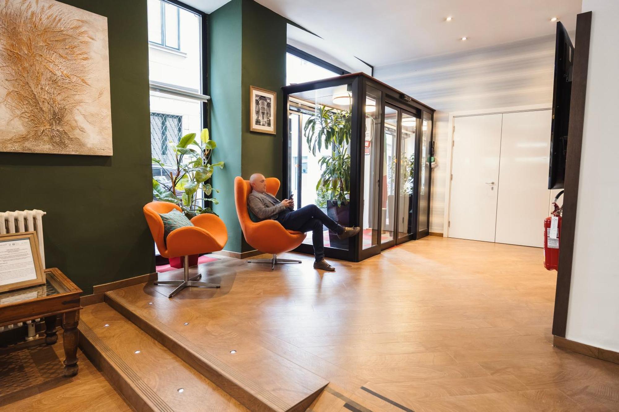 Genius Hotel Downtown — Zdjęcia 1